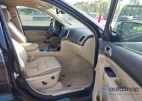 2015 Jeep Grand Cherokee Overland z USA, uszkodzony, nr VIN 1C4RJFCG3FC174006